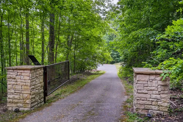 $3,650,000 | 2304 Back Bone Road, Sparta, TN 38583