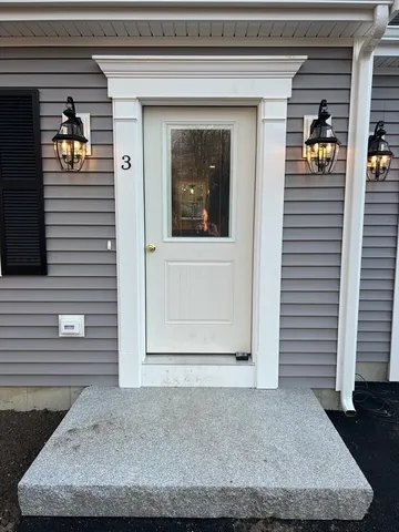 $2,650 | 3 Lanigan Path, Middleboro, MA 02346