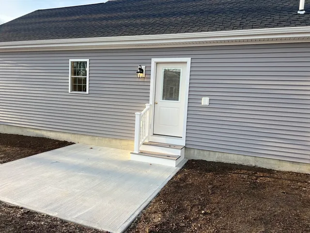 $2,650 | 3 Lanigan Path, Middleboro, MA 02346