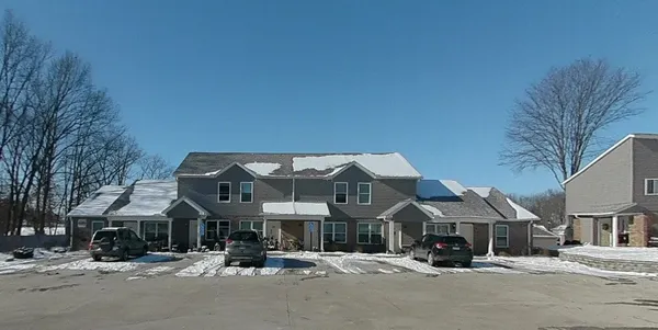 $1,100 | 700 Follin Avenue, Mount Vernon, OH 43050