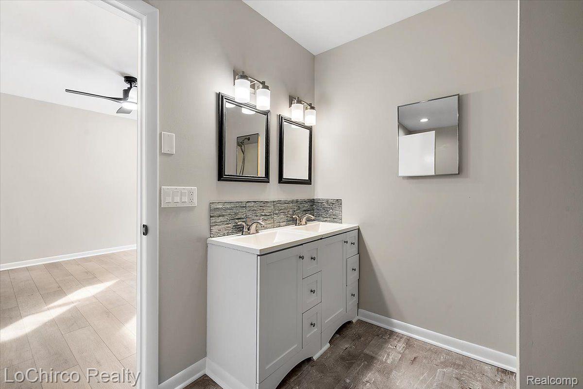 425 East Road Holly, MI 48442 - Photo 36 of 50 Gallery Image 36