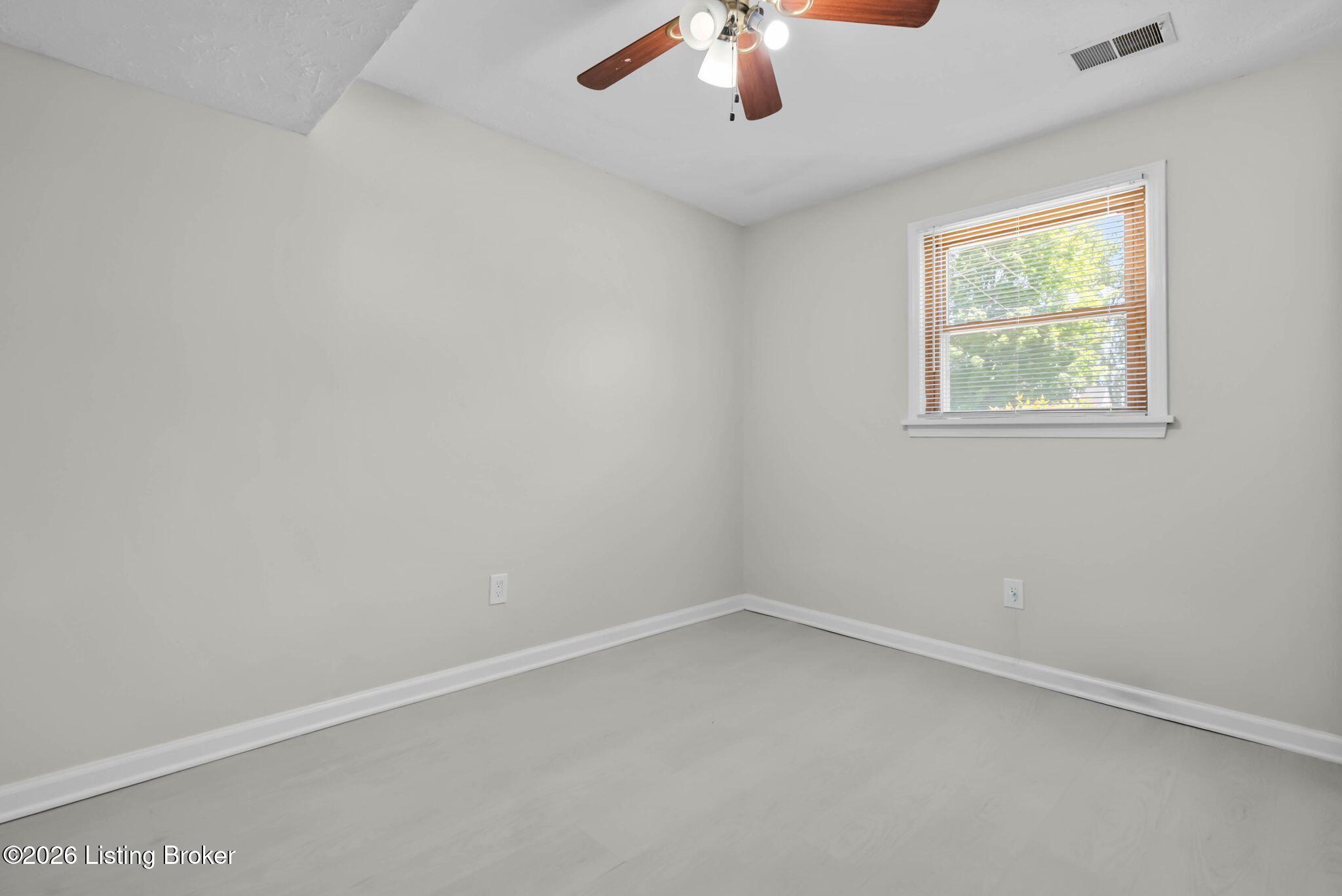 3716 Longview Road Louisville, KY 40299 - Photo 21 of 32 Bedroom 4