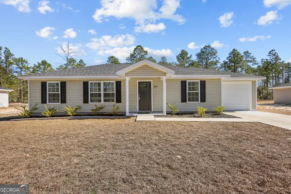 $205,000 | 483 Church Circle, Jesup, GA 31545