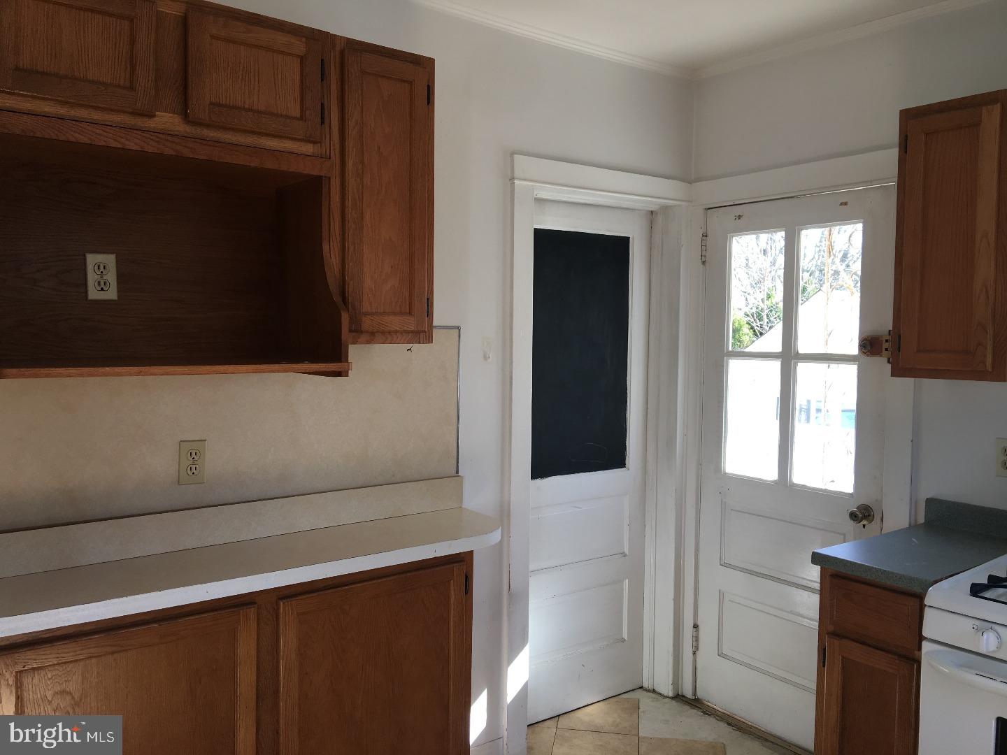 58 Gradwell Avenue Maple Shade, NJ 08052 - Photo 11 of 25