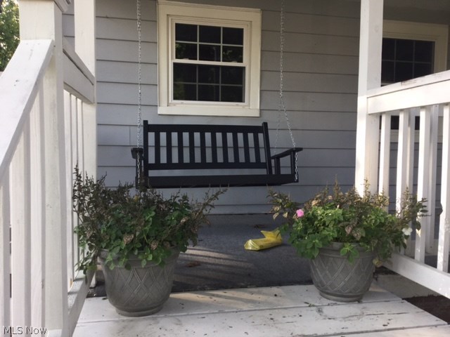 668 Ecton Road Akron, OH 44303 - Photo 3 of 31 Gallery Image 3