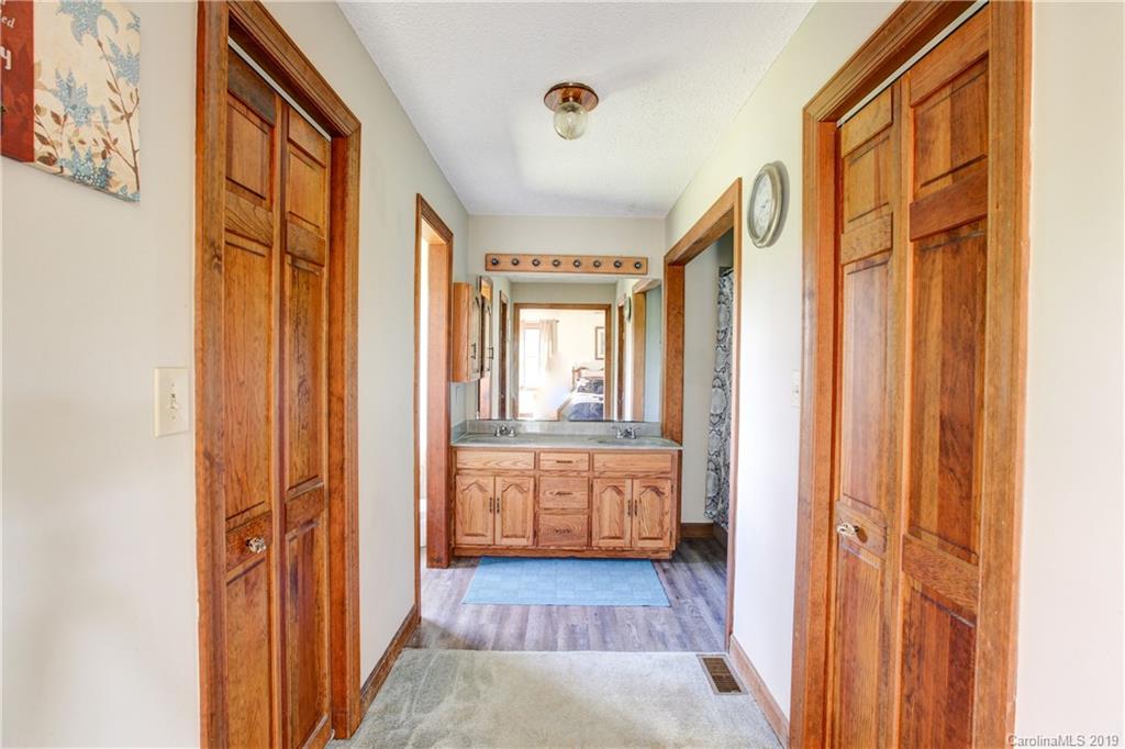 637 Old Hardin Road Dallas, NC 28034 - Photo 22 of 33 Gallery Image 22