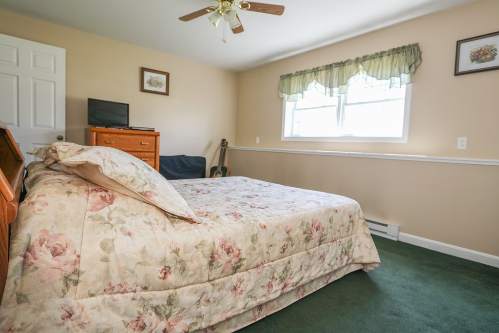 25 Priscilla Lane Rouses Point, NY 12979 - Photo 21 of 29 Gallery Image 21