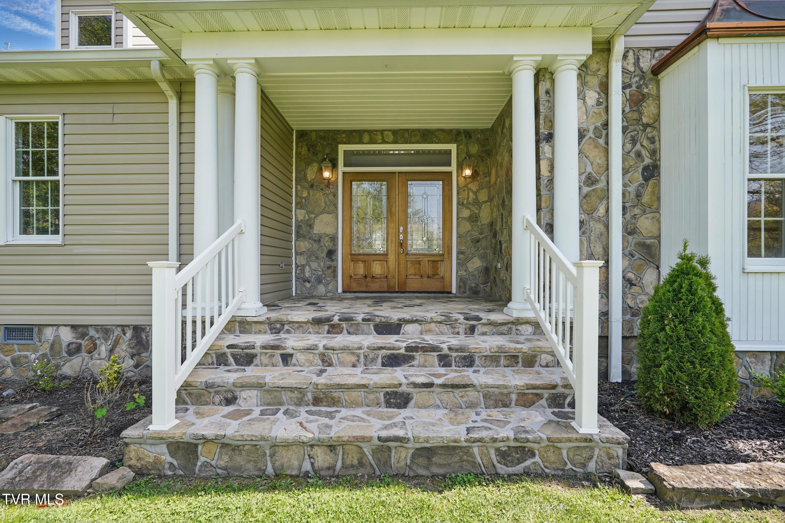 500 Ridge Avenue Northwest Norton, VA 24273 - Photo 14 of 61 *