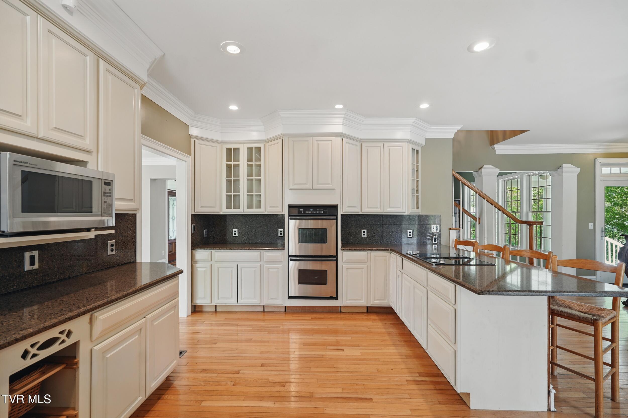 500 Ridge Avenue Northwest Norton, VA 24273 - Photo 18 of 61 WELL APPOINTED KITCHEN
