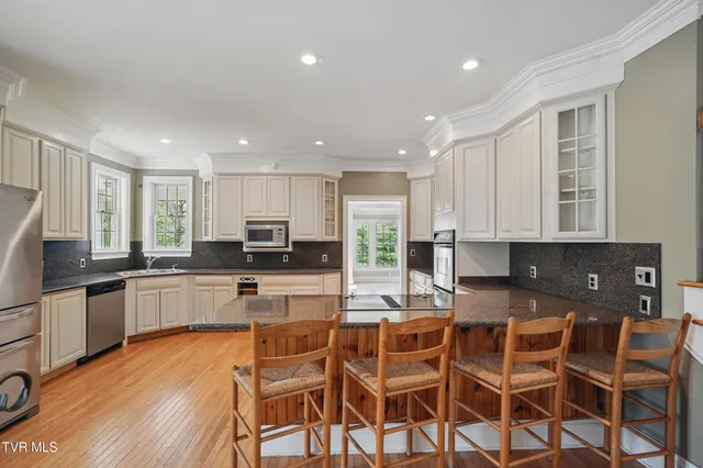 $530,000 | 500 Ridge Avenue Northwest, Norton, VA 24273