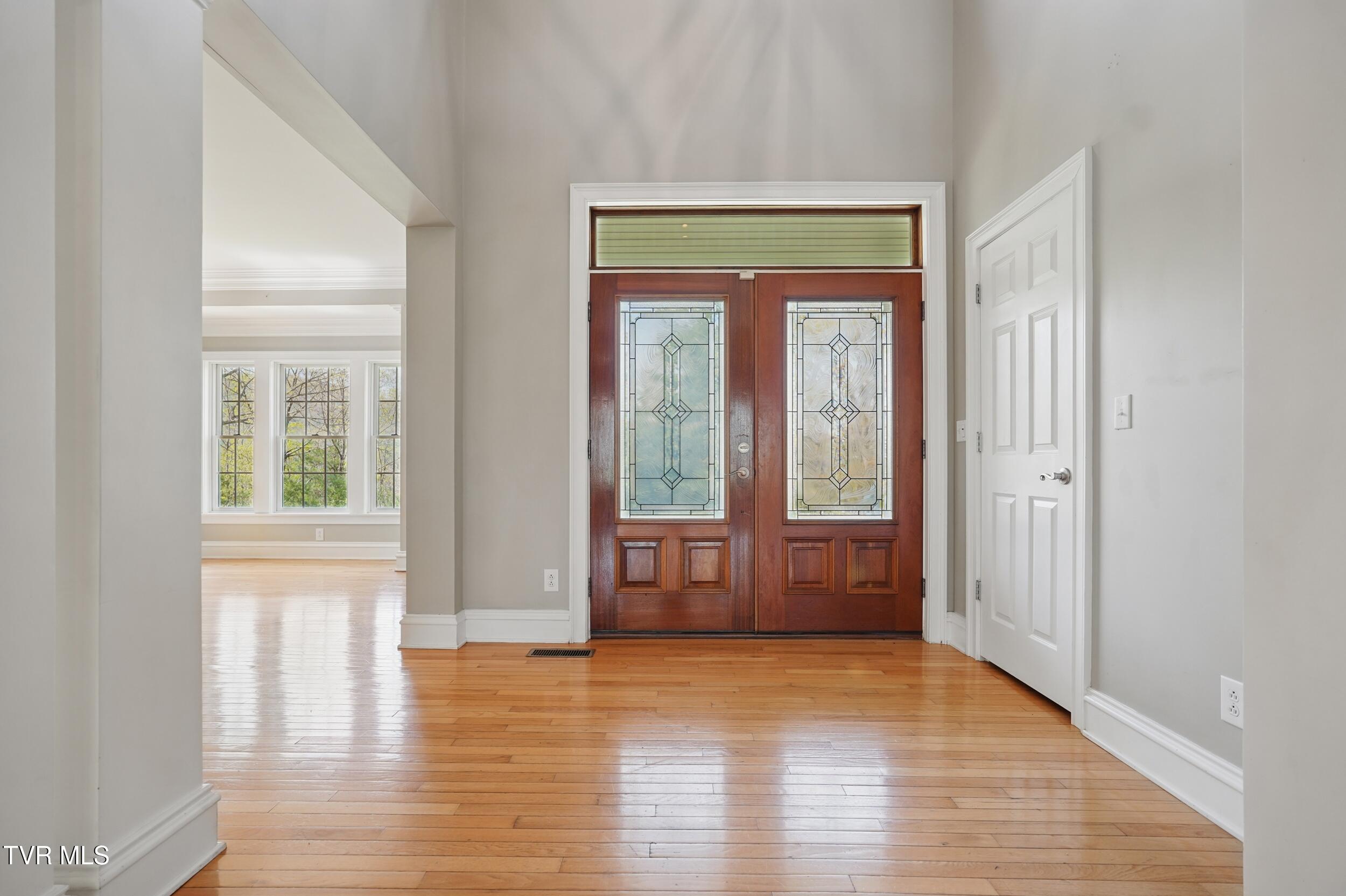 500 Ridge Avenue Northwest Norton, VA 24273 - Photo 2 of 61 COME ON INSIDE