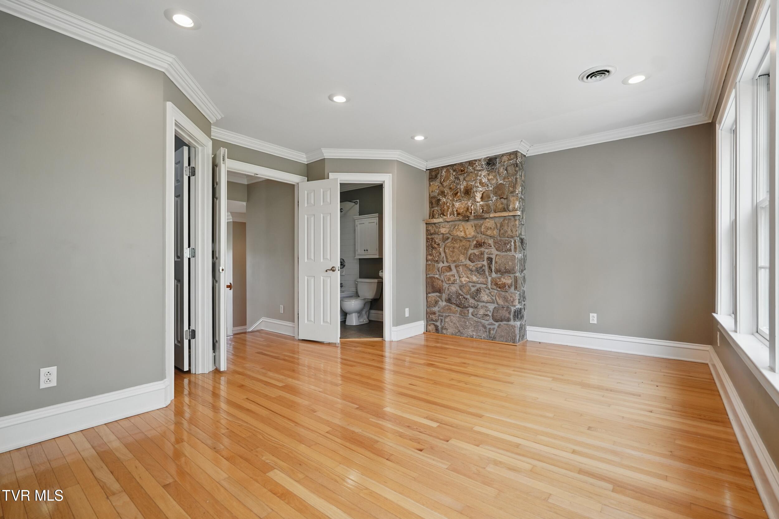 500 Ridge Avenue Northwest Norton, VA 24273 - Photo 38 of 61 BEDROOM #2