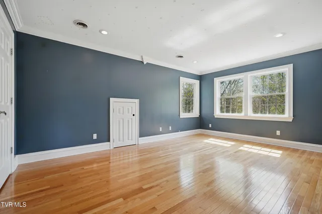 $530,000 | 500 Ridge Avenue Northwest, Norton, VA 24273