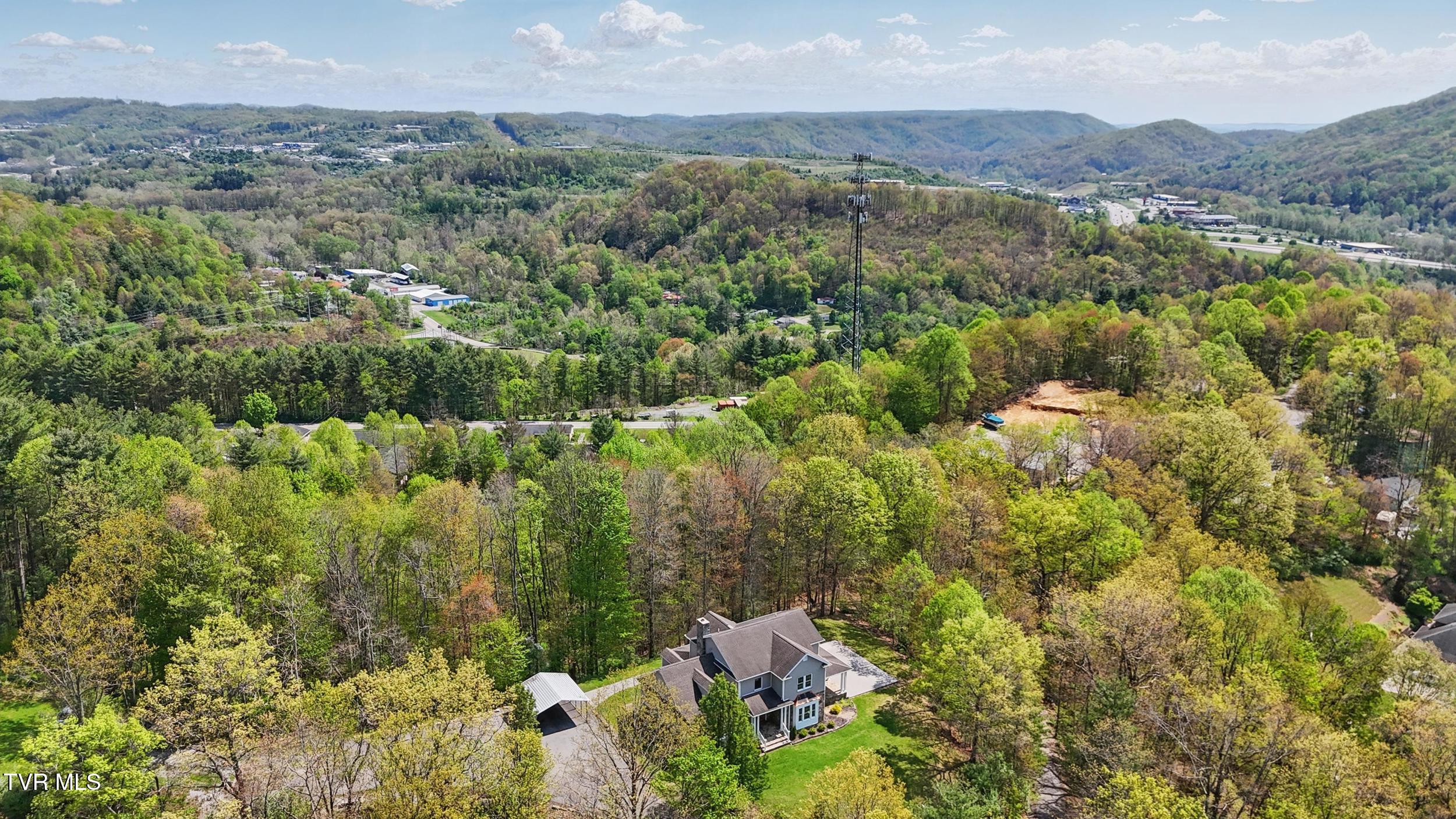 500 Ridge Avenue Northwest Norton, VA 24273 - Photo 57 of 61 *