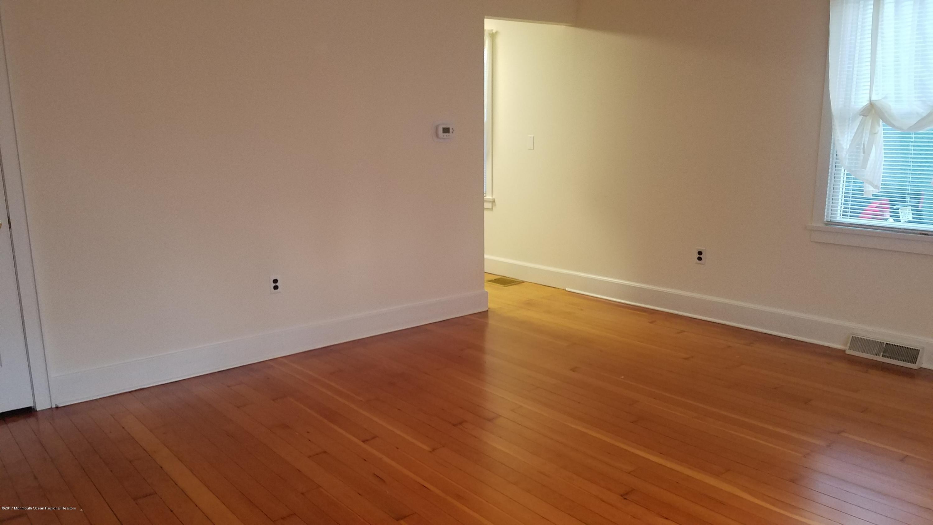 1175 Ridgefield Drive Point Pleasant, NJ 08742 - Photo 11 of 29 20171124_160916