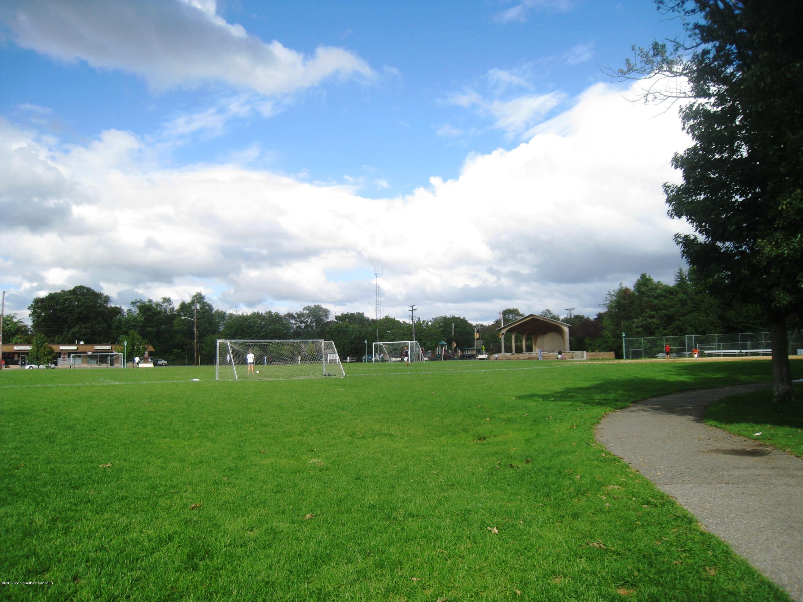 1175 Ridgefield Drive Point Pleasant, NJ 08742 - Photo 28 of 29 COMMUNITY PARK