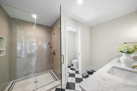$2,950,000 | 401 East 10th, North Wildwood, NJ 08260