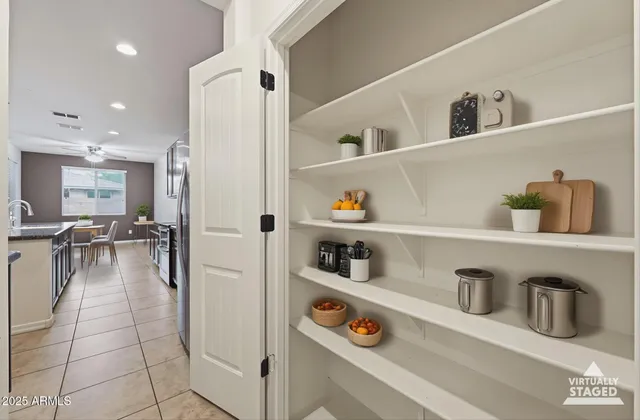 $659,000 | 1520 East King Bird Drive, Gilbert, AZ 85297