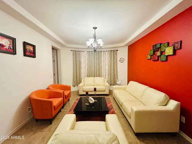 $659,000 | 1520 East King Bird Drive, Gilbert, AZ 85297