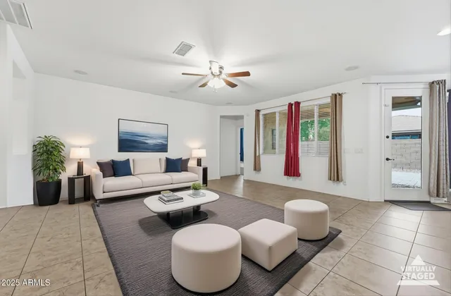 $659,000 | 1520 East King Bird Drive, Gilbert, AZ 85297