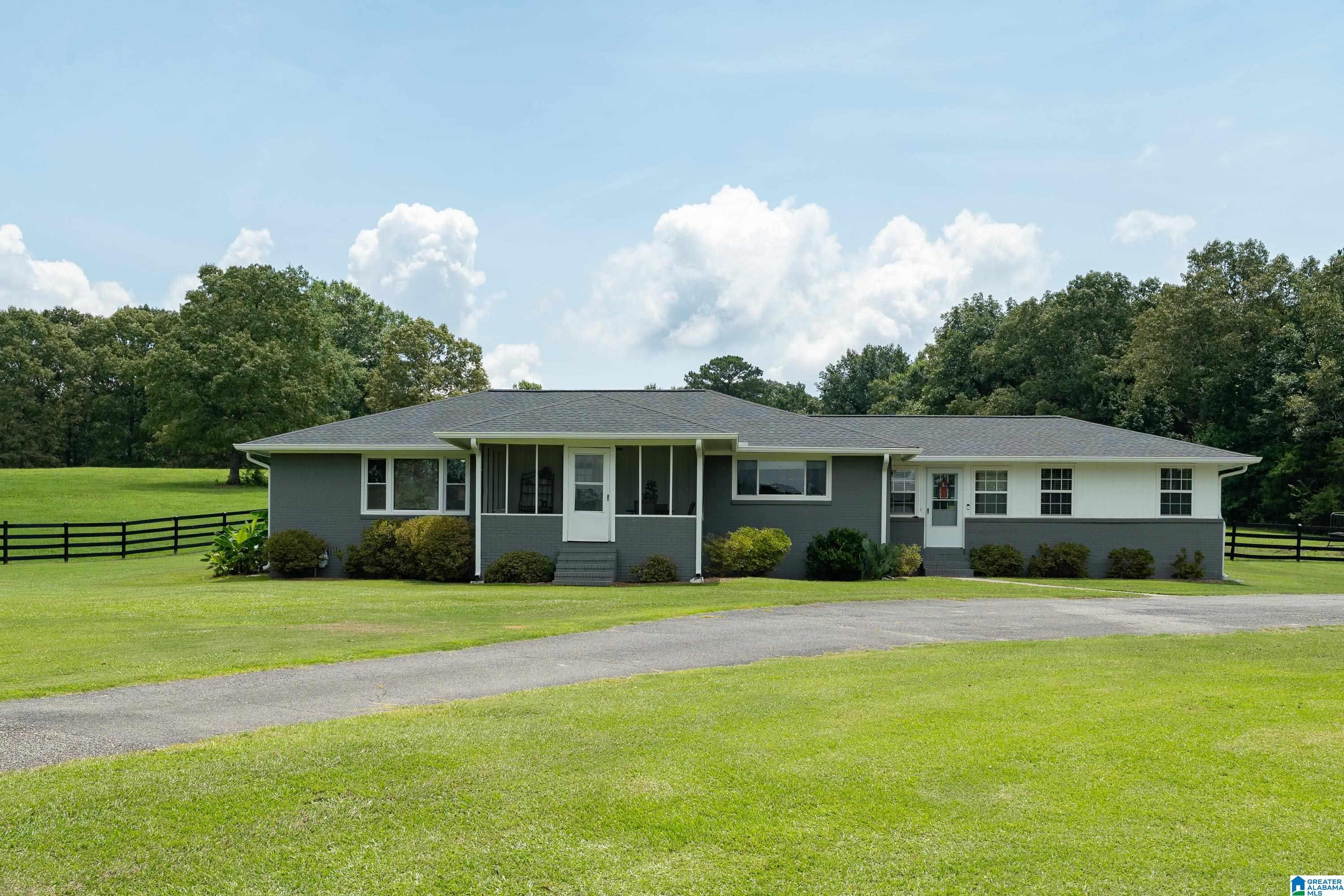 2304 Driving Range Road Cropwell, AL 35054 - Photo 4 of 59