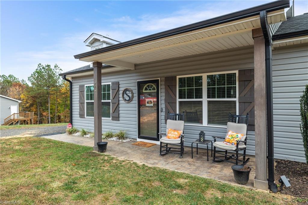 947 Red Marshall Road Pelham, NC 27311 - Photo 5 of 32 Gallery Image 5