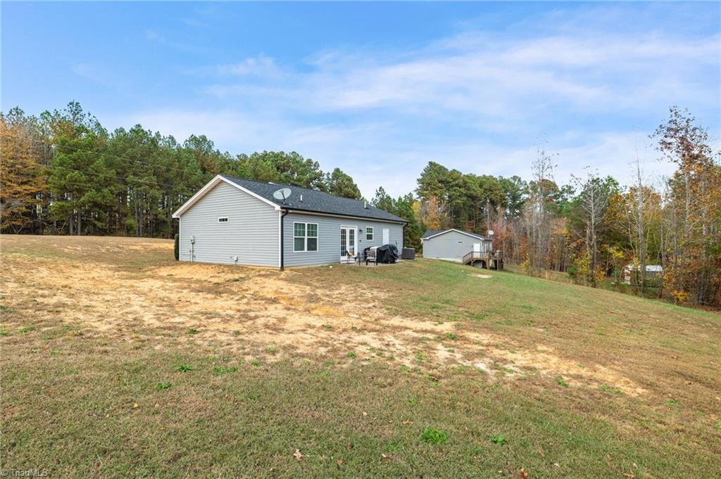 947 Red Marshall Road Pelham, NC 27311 - Photo 9 of 32 Gallery Image 9
