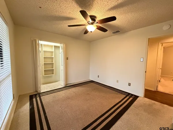$2,600 | 2304 Deanna Avenue, Mount Pleasant, TX 75455