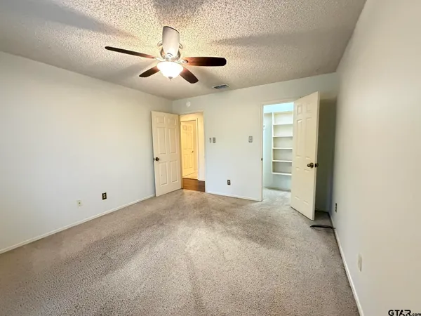 $2,600 | 2304 Deanna Avenue, Mount Pleasant, TX 75455