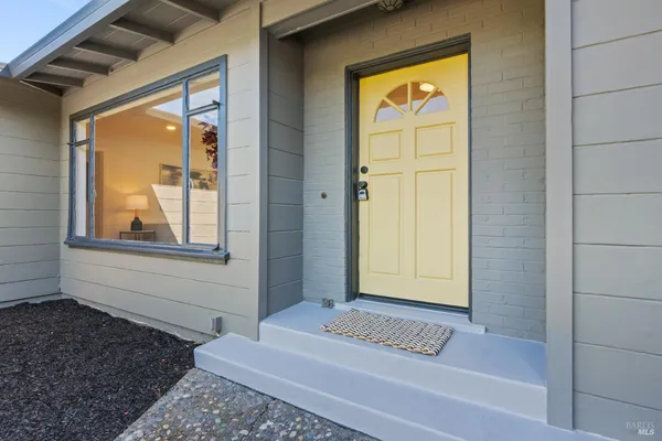 $2,195,000 | 26 College Court, Larkspur, CA 94939