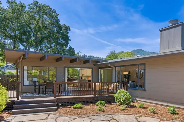 $2,195,000 | 26 College Court, Larkspur, CA 94939