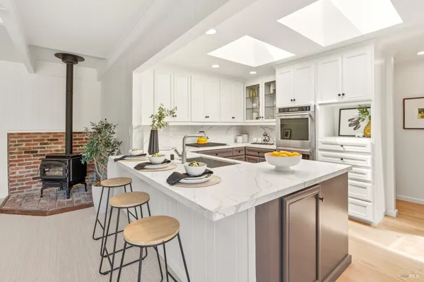 $2,195,000 | 26 College Court, Larkspur, CA 94939