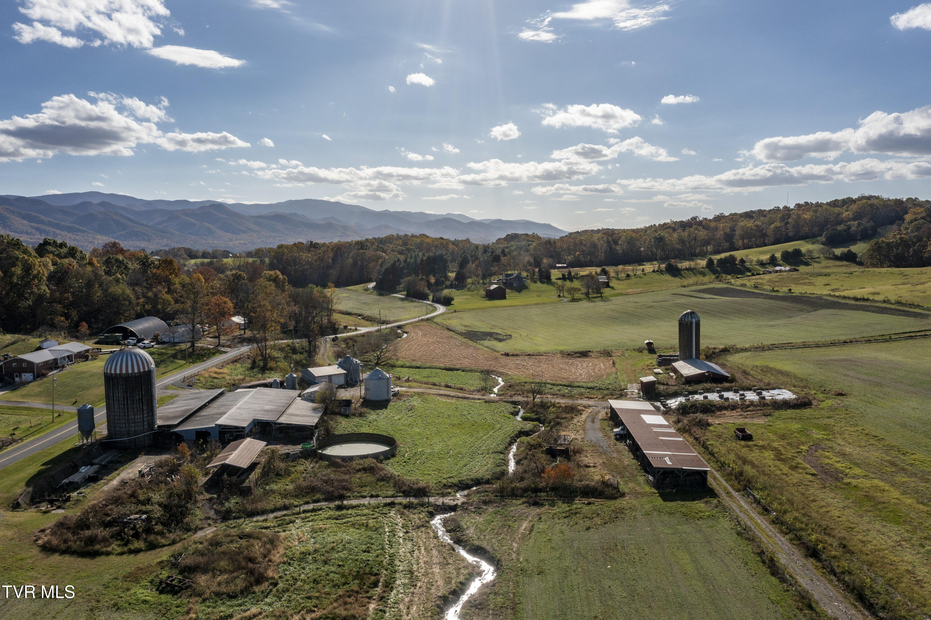 224 Oklahoma Road Jonesborough, TN 37659 - Photo 29 of 103 Oklahoma-aerials-28