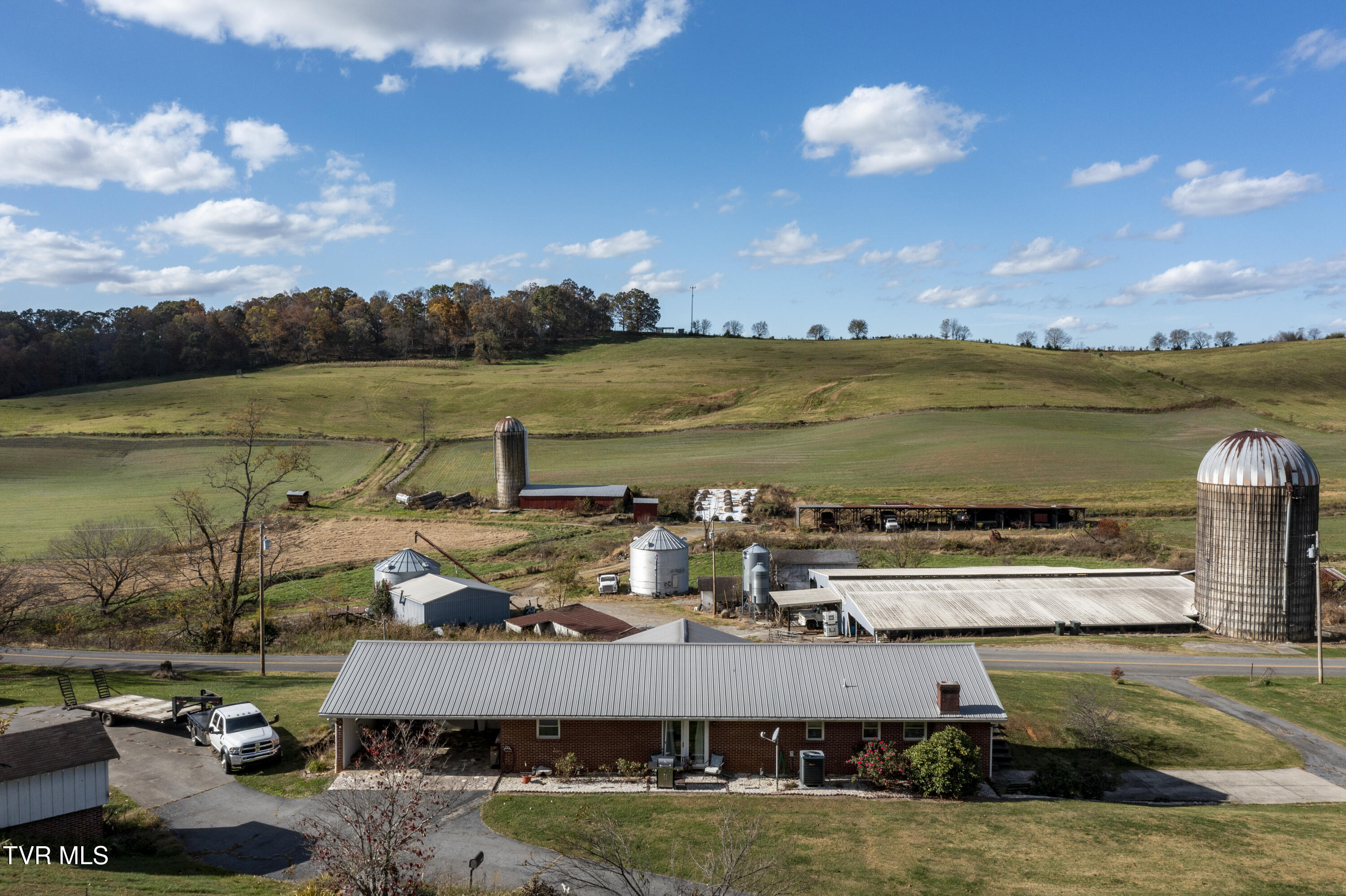 224 Oklahoma Road Jonesborough, TN 37659 - Photo 30 of 103 Oklahoma-aerials-2