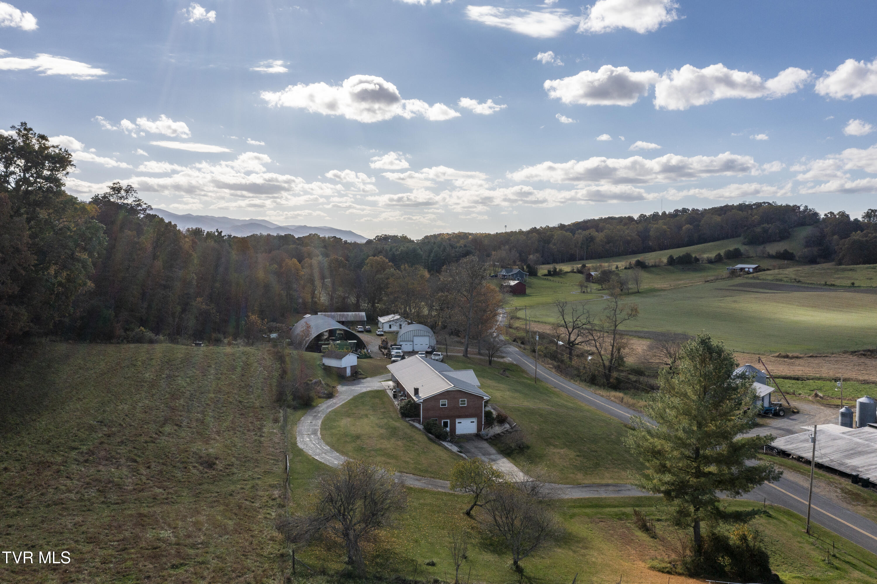 224 Oklahoma Road Jonesborough, TN 37659 - Photo 8 of 103 Oklahoma-aerials-4