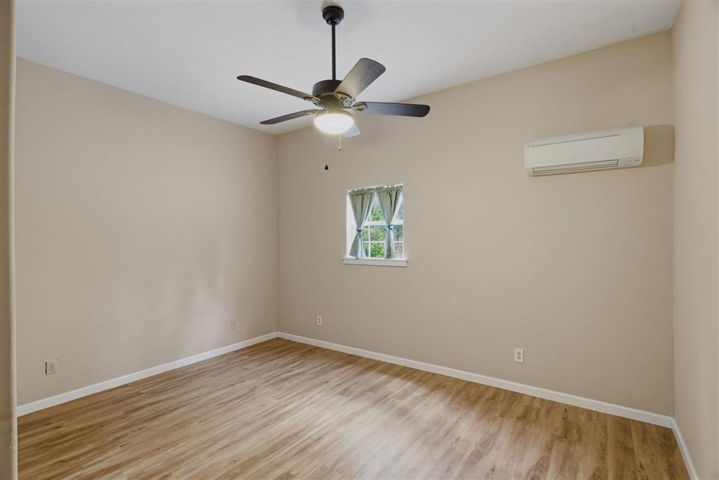 1256 Panhandle Road Dequincy, LA 70633 - Photo 8 of 22