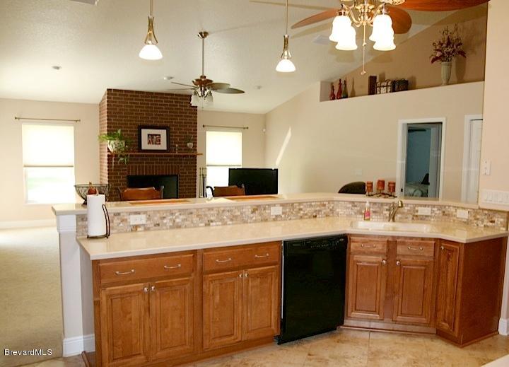 2952 Folsom Road Mims, FL 32754 - Photo 5 of 26 Kitchen2