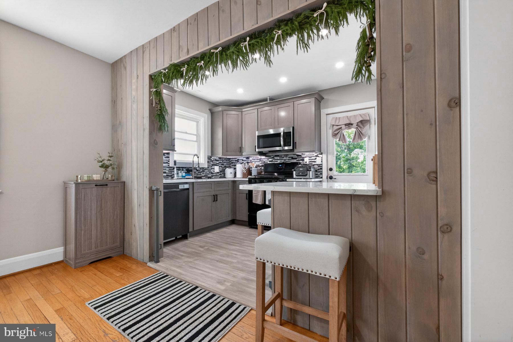 6222 Tramore Road Baltimore, MD 21214 - Photo 9 of 40