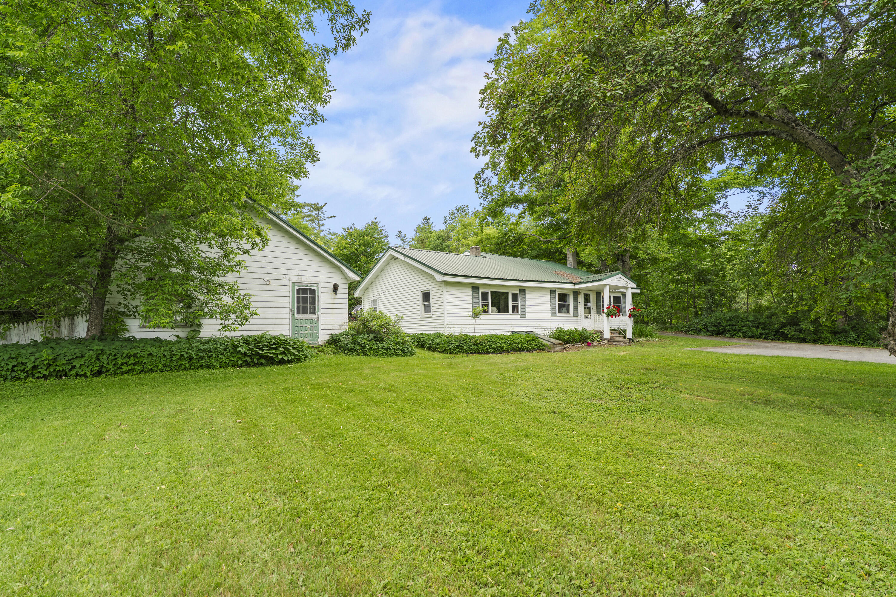 47 Hampden Road Carmel, ME 04419 - Photo 4 of 38 DSC08567