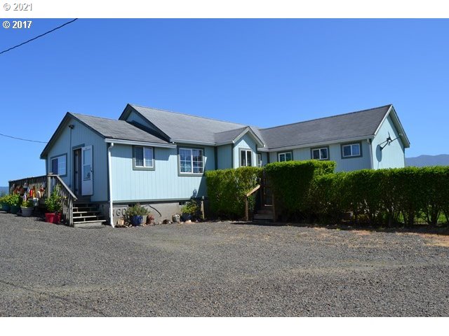 460 Goodspeed Road North Tillamook, OR 97141 - Photo 6 of 18 Gallery Image 6