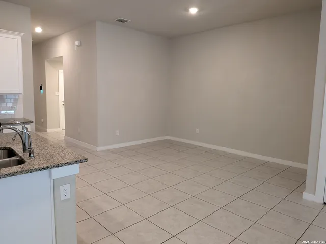 $2,300 | 9002 Sage Pond, Converse, TX 78109