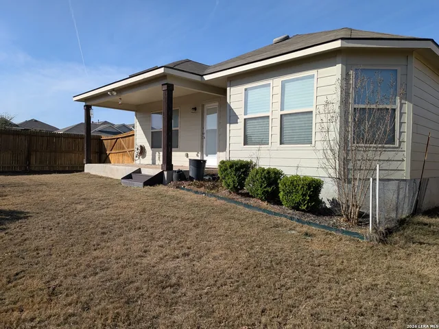 $2,300 | 9002 Sage Pond, Converse, TX 78109