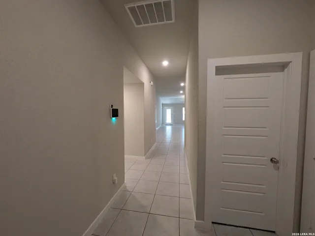 $2,300 | 9002 Sage Pond, Converse, TX 78109