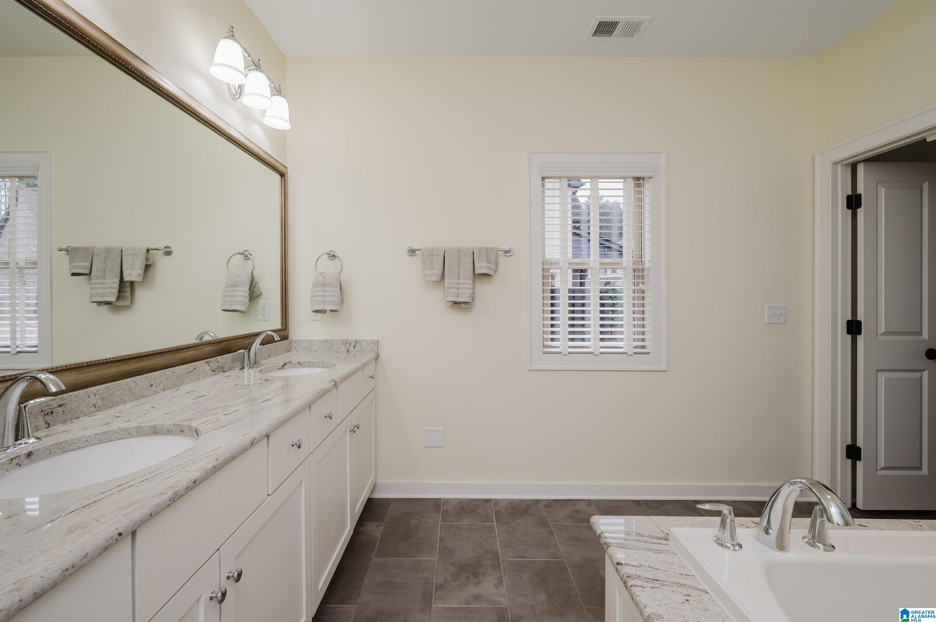 2633 Montauk Road Birmingham, AL 35226 - Photo 15 of 33