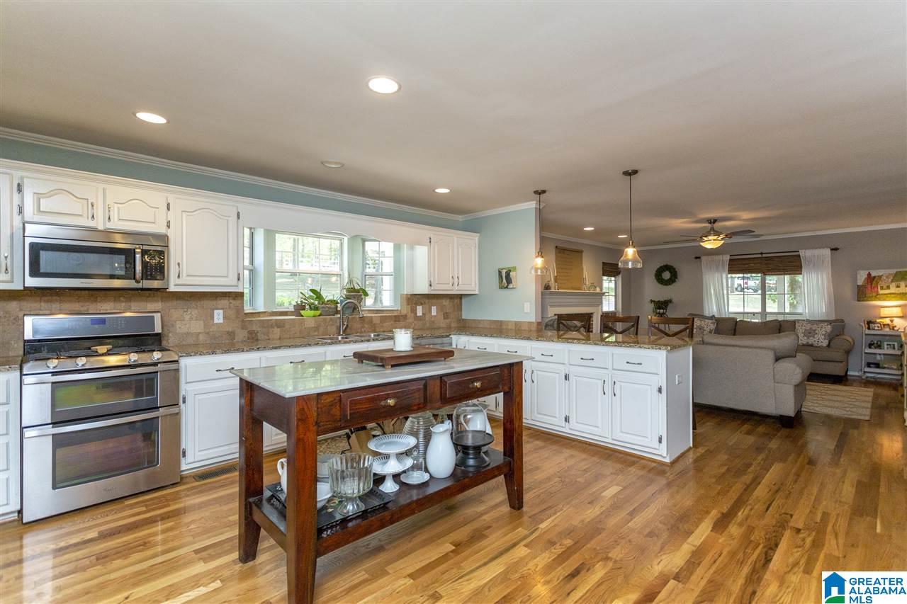 154 Chestnut Drive Alabaster, AL 35007 - Photo 14 of 44