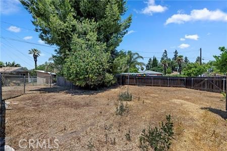 823 Filbert Street Corona, CA 92879 - Photo 48 of 50