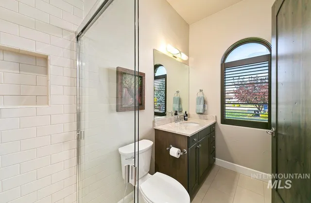 $1,395,000 | 10185 Copperhead Lane, Caldwell, ID 83607