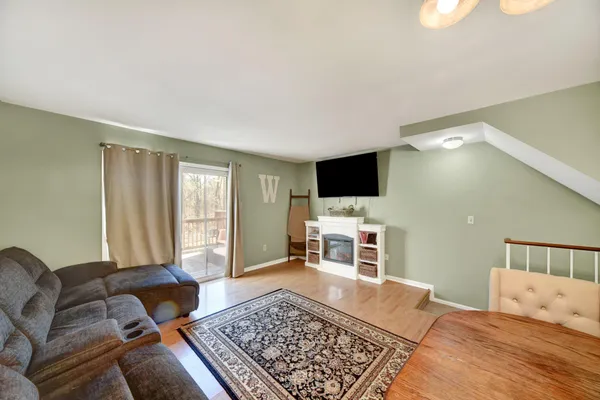 $349,900 | 8847 Willowwood Way, Jessup, MD 20794