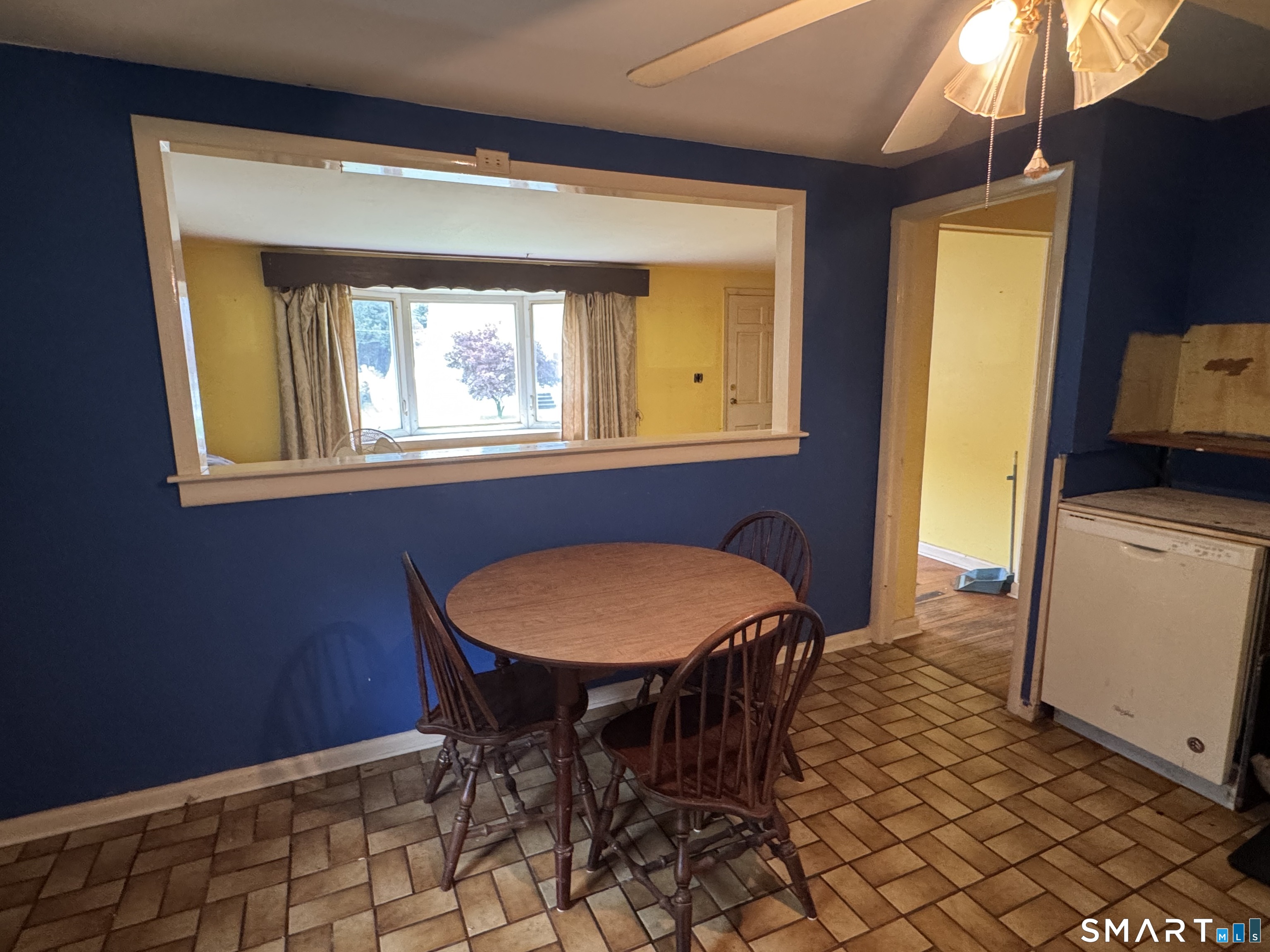 44 Beaverbrook Road Milford, CT 06461 - Photo 9 of 19