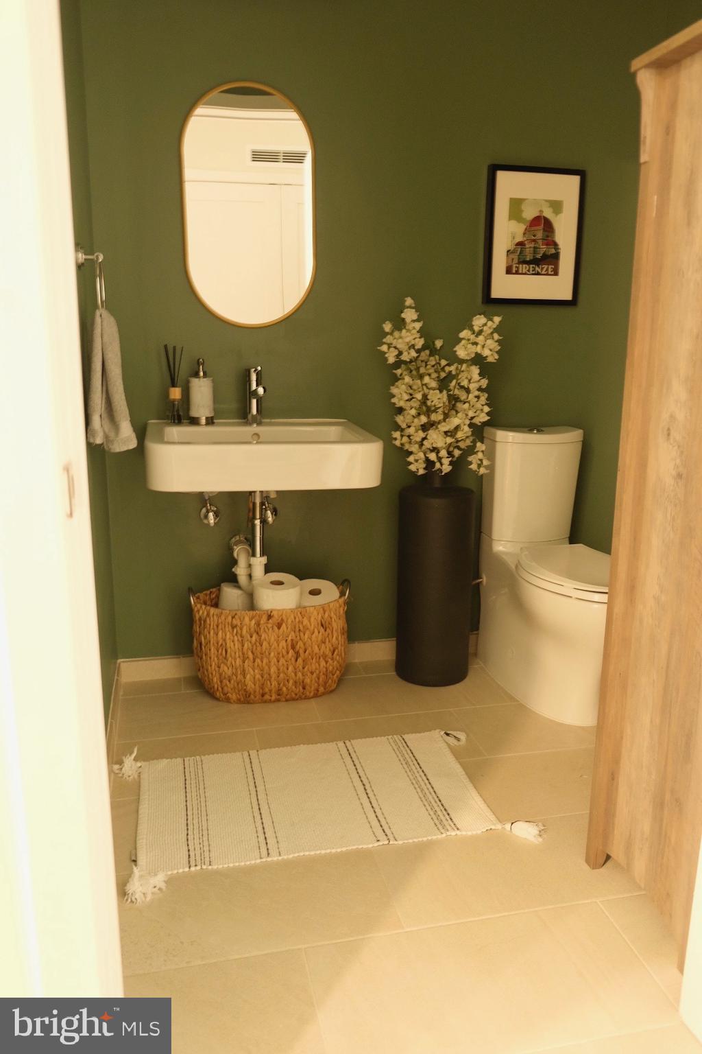 1211 Van Street Southeast, Unit TH1C Washington, DC 20003 - Photo 3 of 31